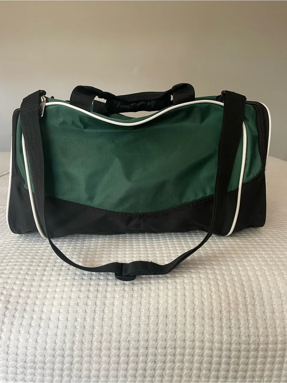 Nike vintage duffel